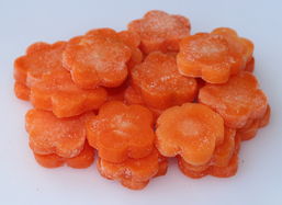 Plum Blossom Shape Carrot Slices